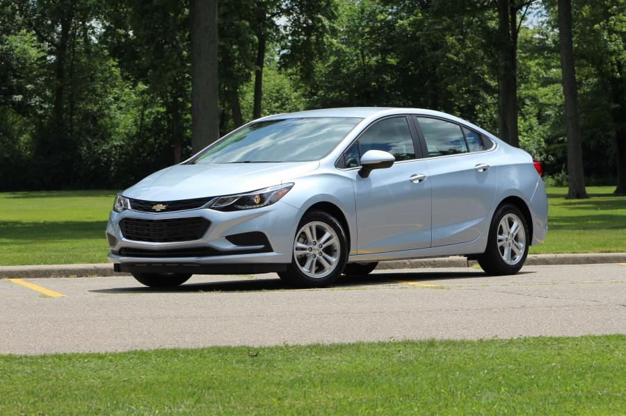  Chevrolet Cruze Diesel 2017 года  (NA) (фото 36 из 52)